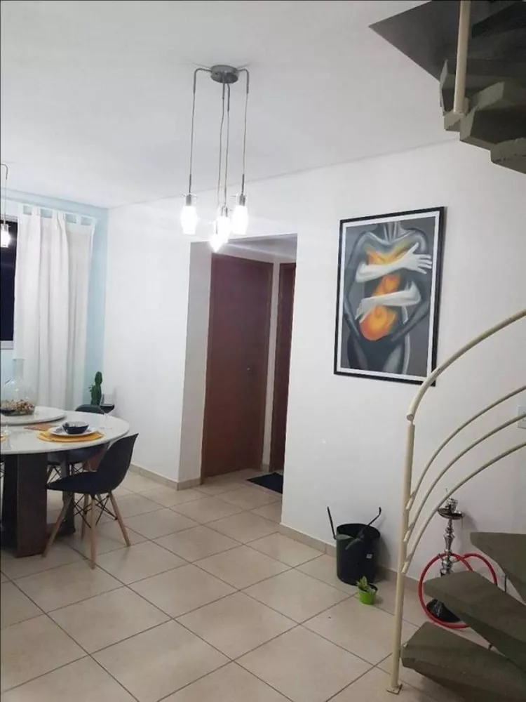 Cobertura à venda com 3 quartos, 180m² - Foto 3