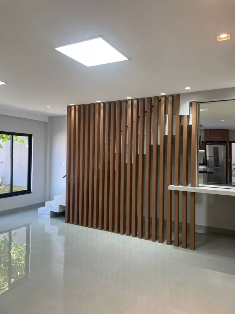 Casa à venda com 5 quartos, 340m² - Foto 4