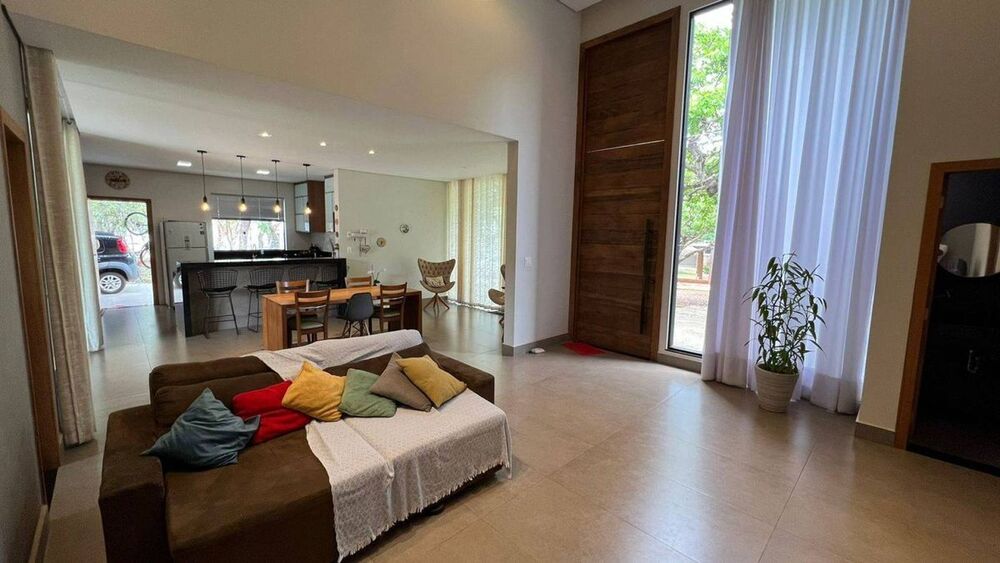 Casa de Condomínio à venda e aluguel com 4 quartos, 150m² - Foto 3