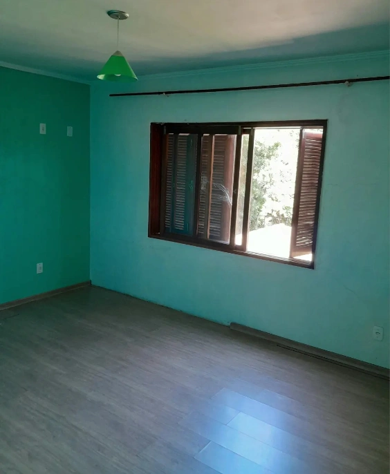 Casa à venda com 3 quartos, 121m² - Foto 2