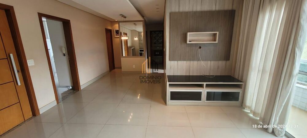 Apartamento à venda com 3 quartos, 1123m² - Foto 2