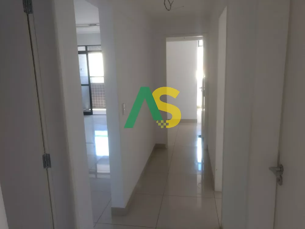 Apartamento à venda com 3 quartos, 95m² - Foto 4