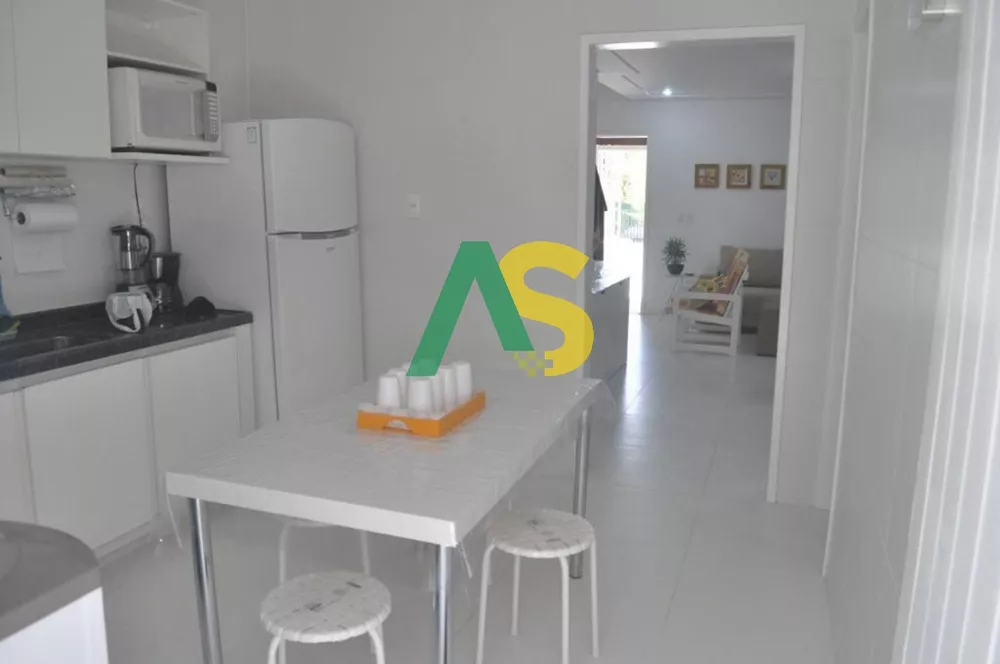 Casa à venda com 4 quartos, 115m² - Foto 4