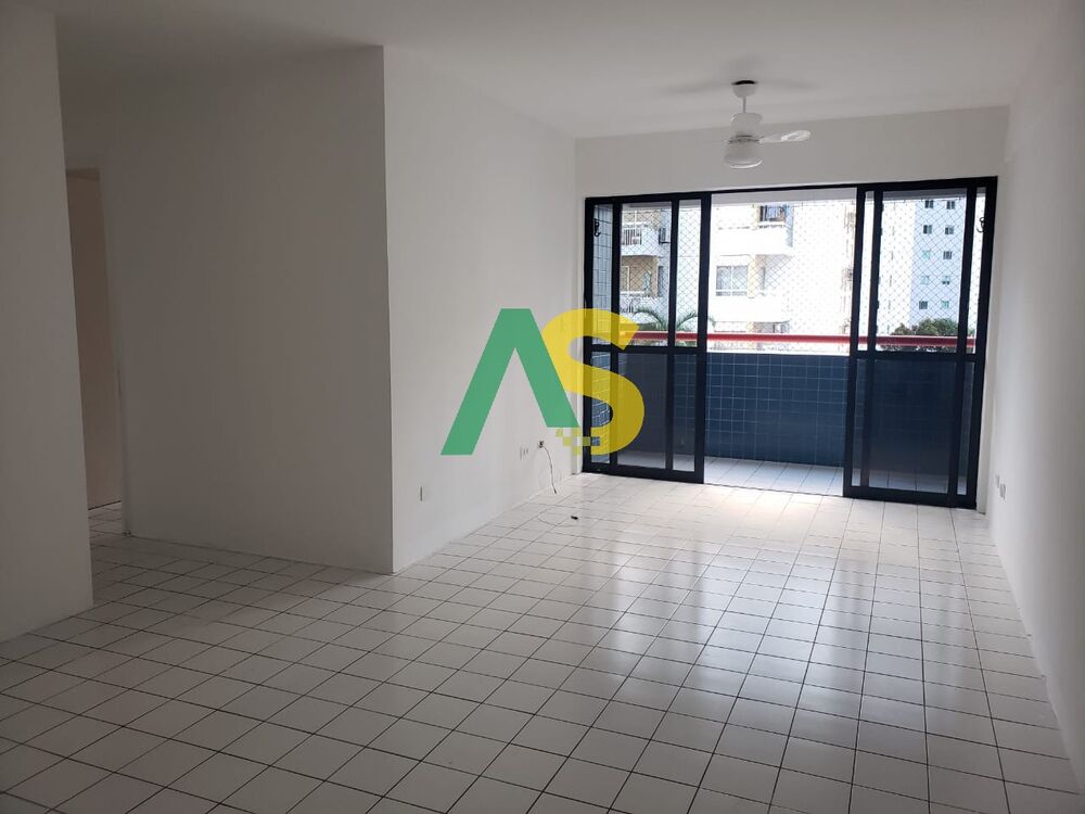 Apartamento à venda com 3 quartos, 75m² - Foto 2