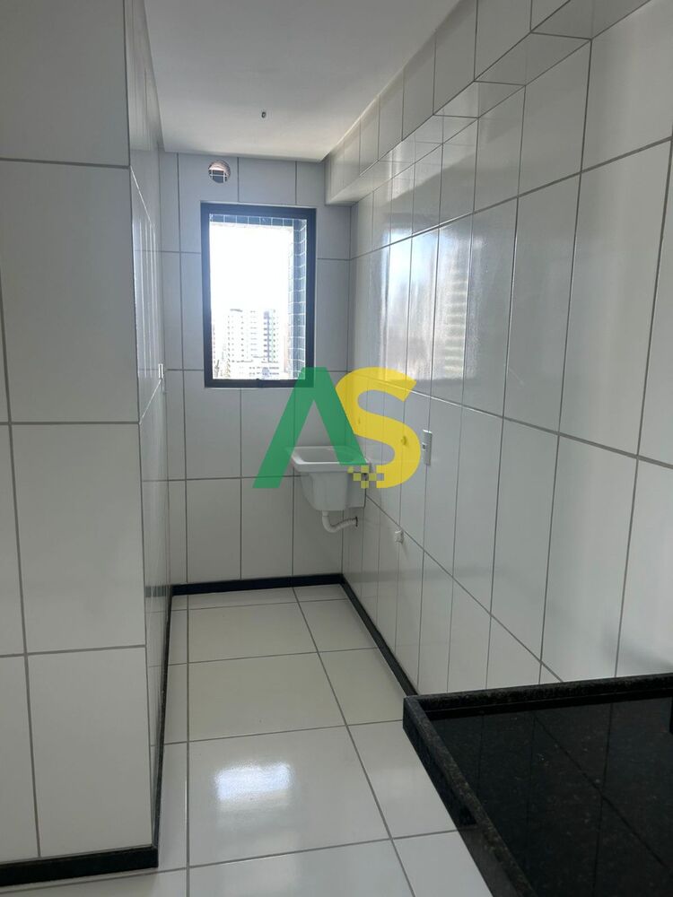 Apartamento à venda com 2 quartos, 48m² - Foto 2
