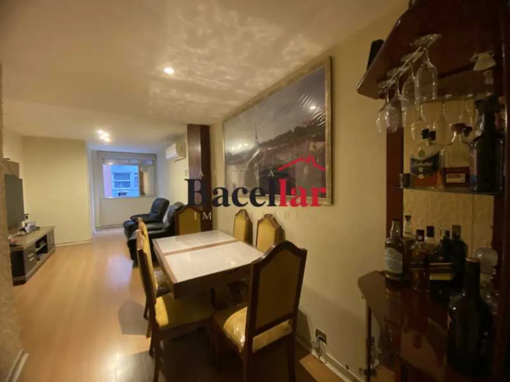 Apartamento, 3 quartos, 100 m² - Foto 1