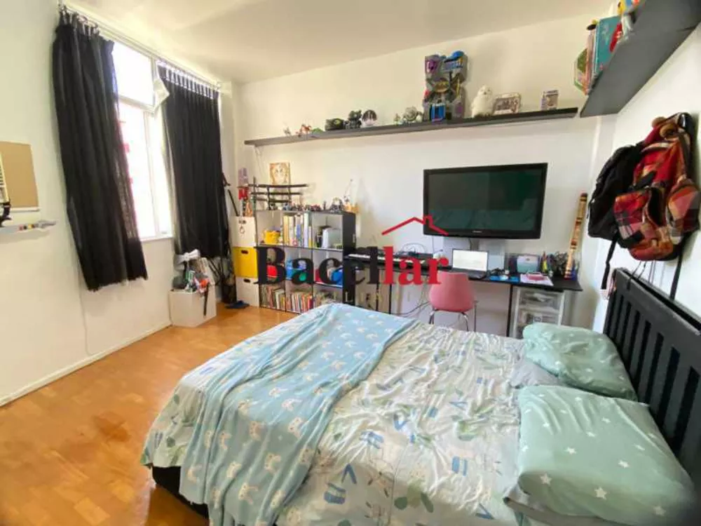 Apartamento, 3 quartos, 180 m² - Foto 2