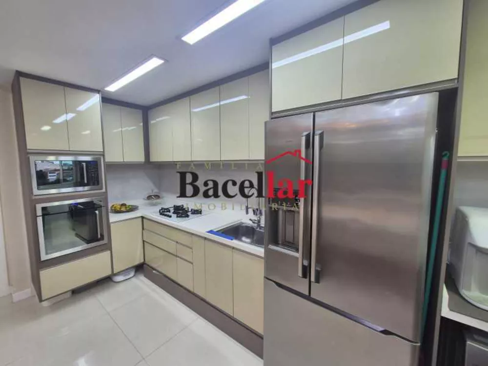 Cobertura, 3 quartos, 165 m² - Foto 4