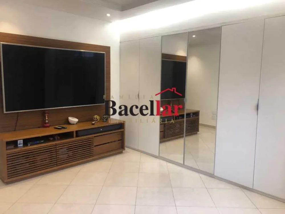 Apartamento, 3 quartos, 235 m² - Foto 9