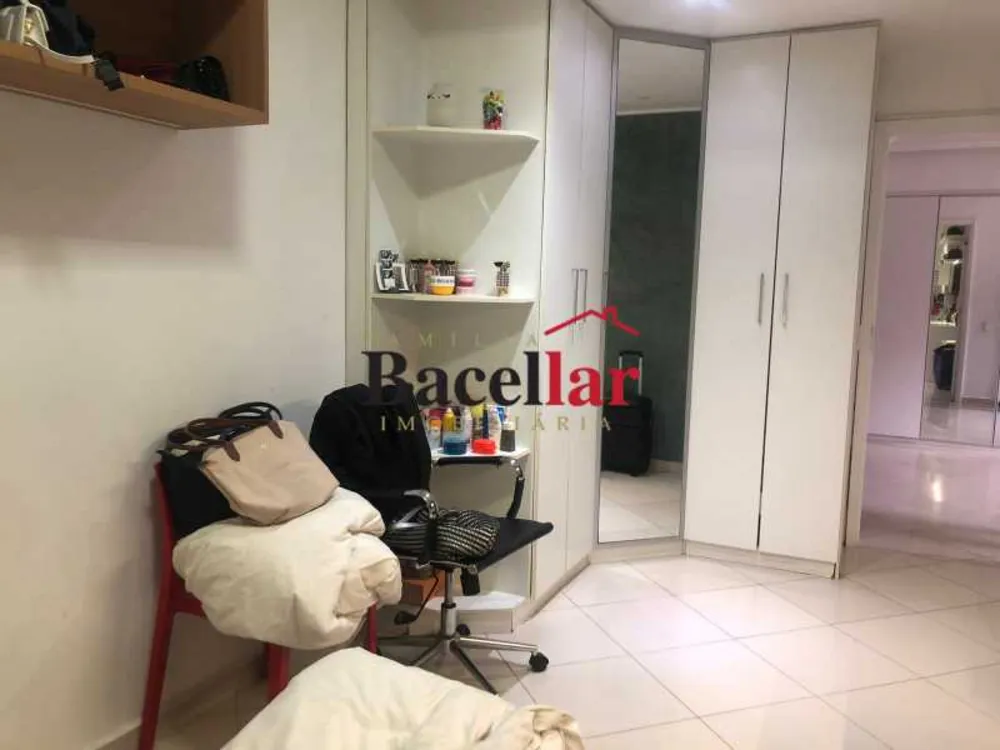 Apartamento, 3 quartos, 235 m² - Foto 11