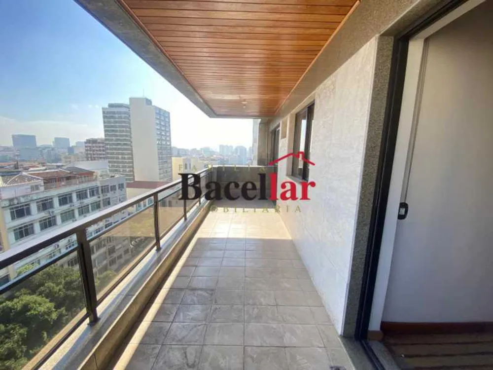 Cobertura, 3 quartos, 215 m² - Foto 7
