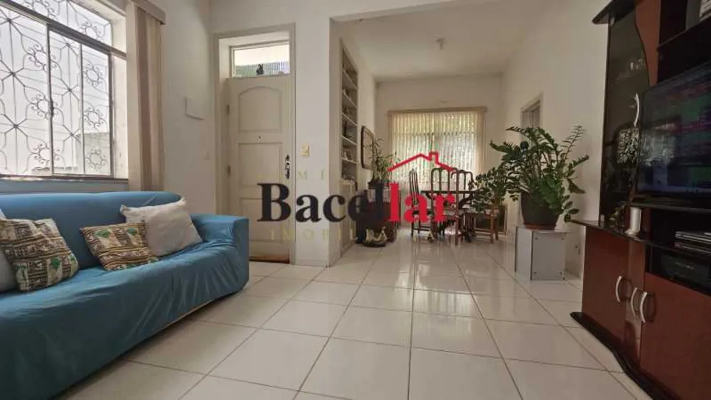 Apartamento, 3 quartos, 136 m² - Foto 2