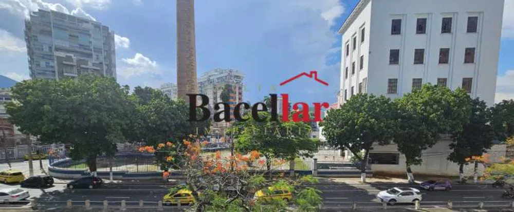 Apartamento, 3 quartos, 156 m² - Foto 2