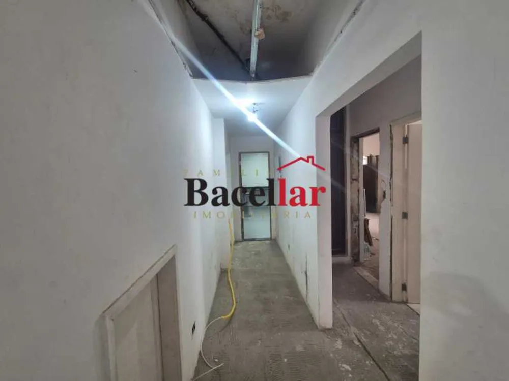 Cobertura, 3 quartos, 198 m² - Foto 9