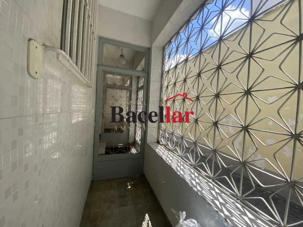 Apartamento, 3 quartos, 85 m² - Foto 2