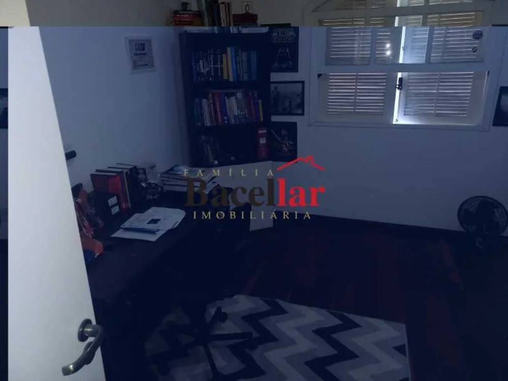 Casa, 4 quartos, 327 m² - Foto 9