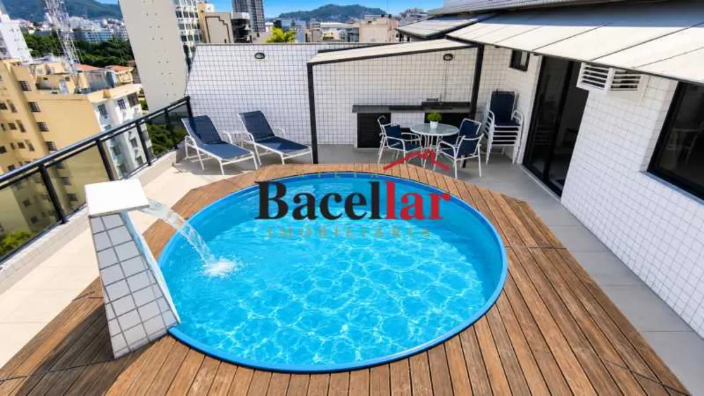 Cobertura, 3 quartos, 194 m² - Foto 1
