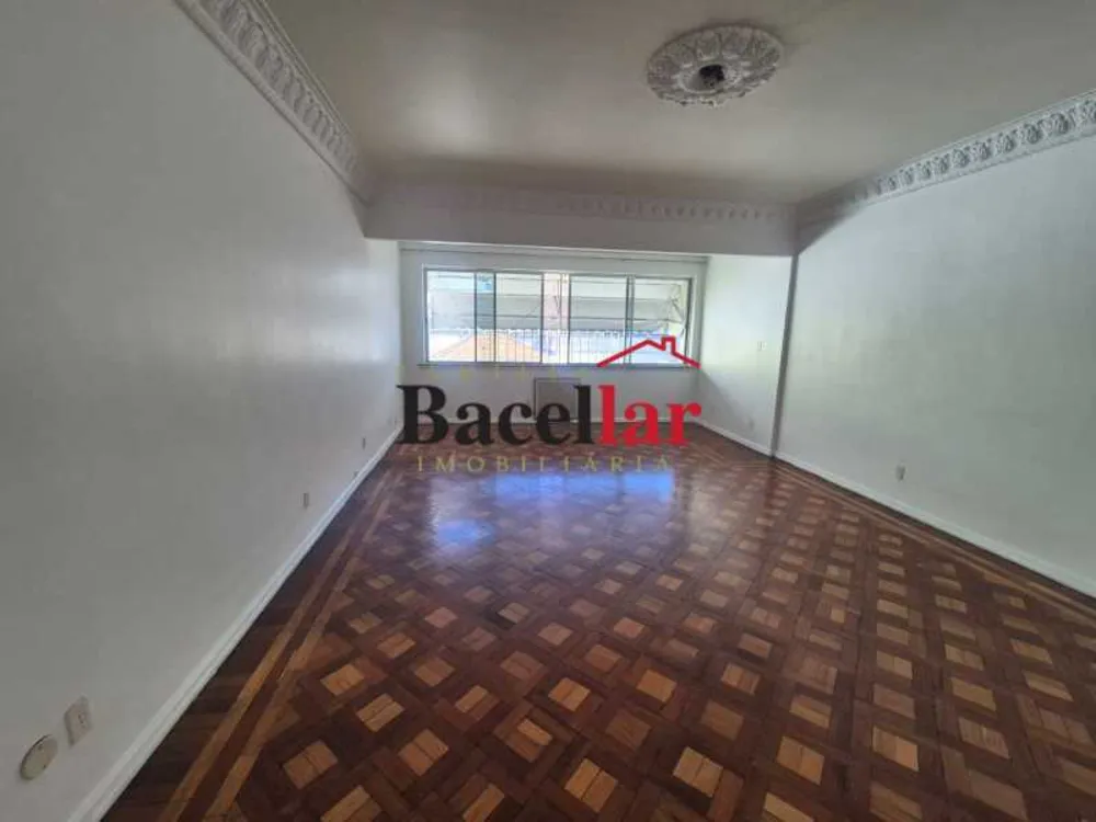 Apartamento, 3 quartos, 157 m² - Foto 2