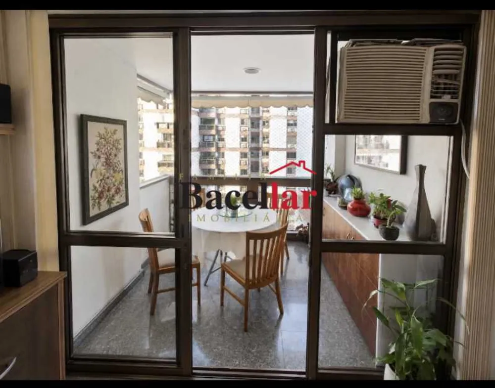 Apartamento, 2 quartos, 90 m² - Foto 2