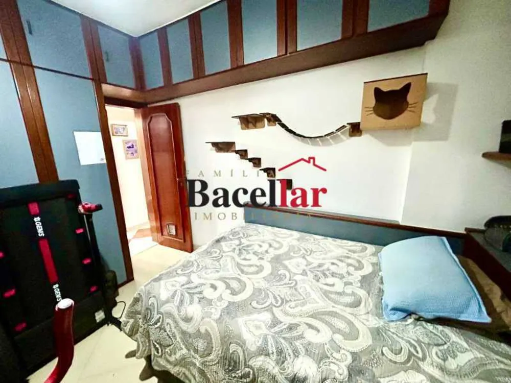 Apartamento, 3 quartos, 136 m² - Foto 2