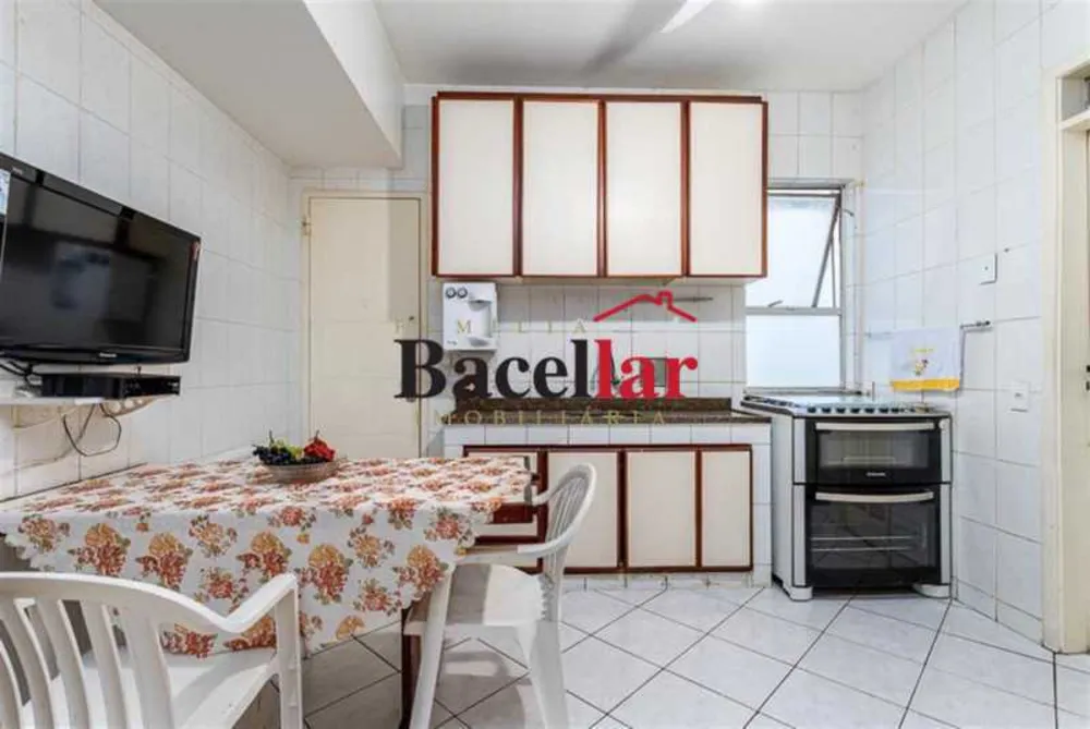 Apartamento, 3 quartos, 170 m² - Foto 2