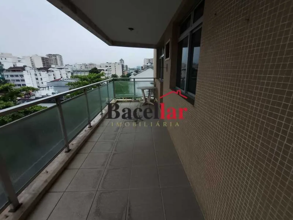 Apartamento, 2 quartos, 72 m² - Foto 2