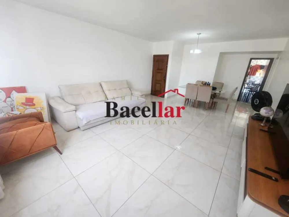 Apartamento, 3 quartos, 119 m² - Foto 1