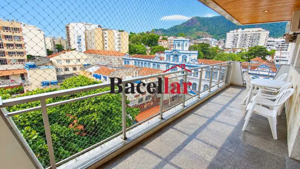 Apartamento, 3 quartos, 131 m² - Foto 1