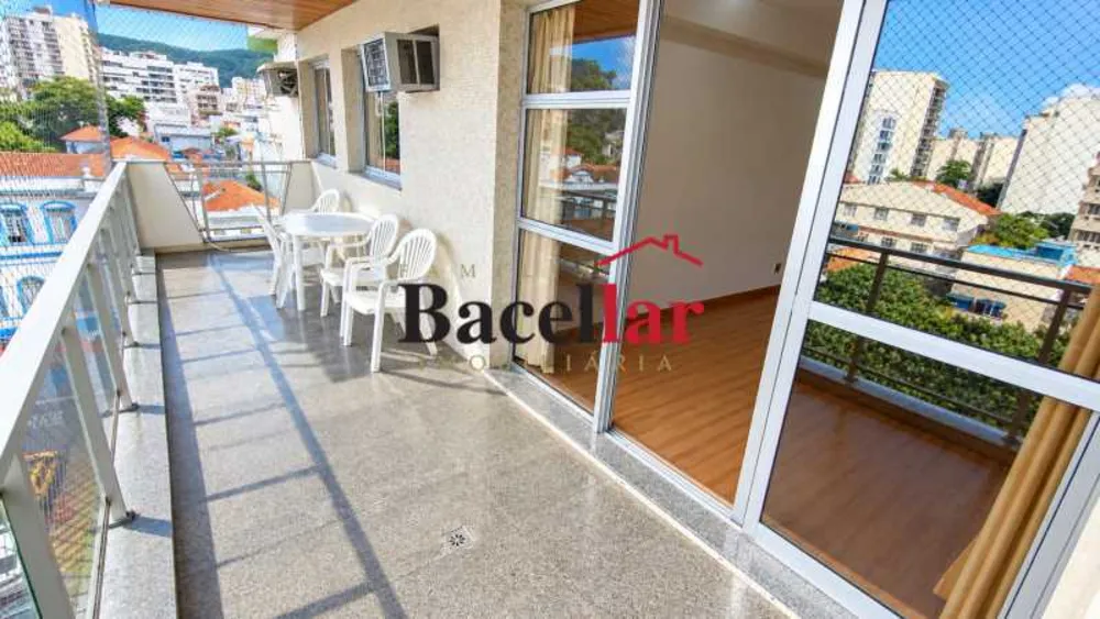 Apartamento, 3 quartos, 131 m² - Foto 2