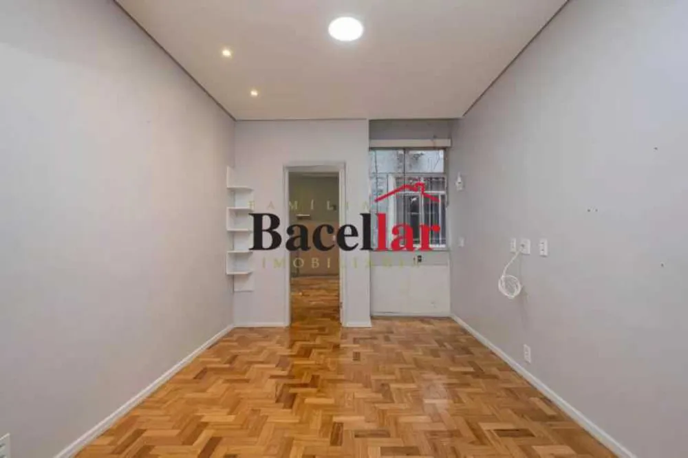 Apartamento, 1 quarto, 43 m² - Foto 2