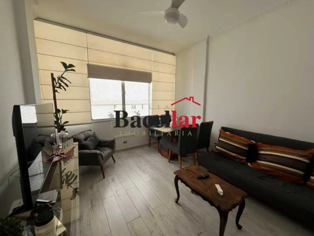 Apartamento, 2 quartos, 70 m² - Foto 1