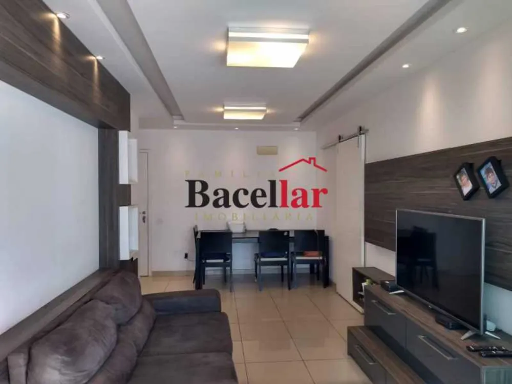 Cobertura, 2 quartos, 240 m² - Foto 1
