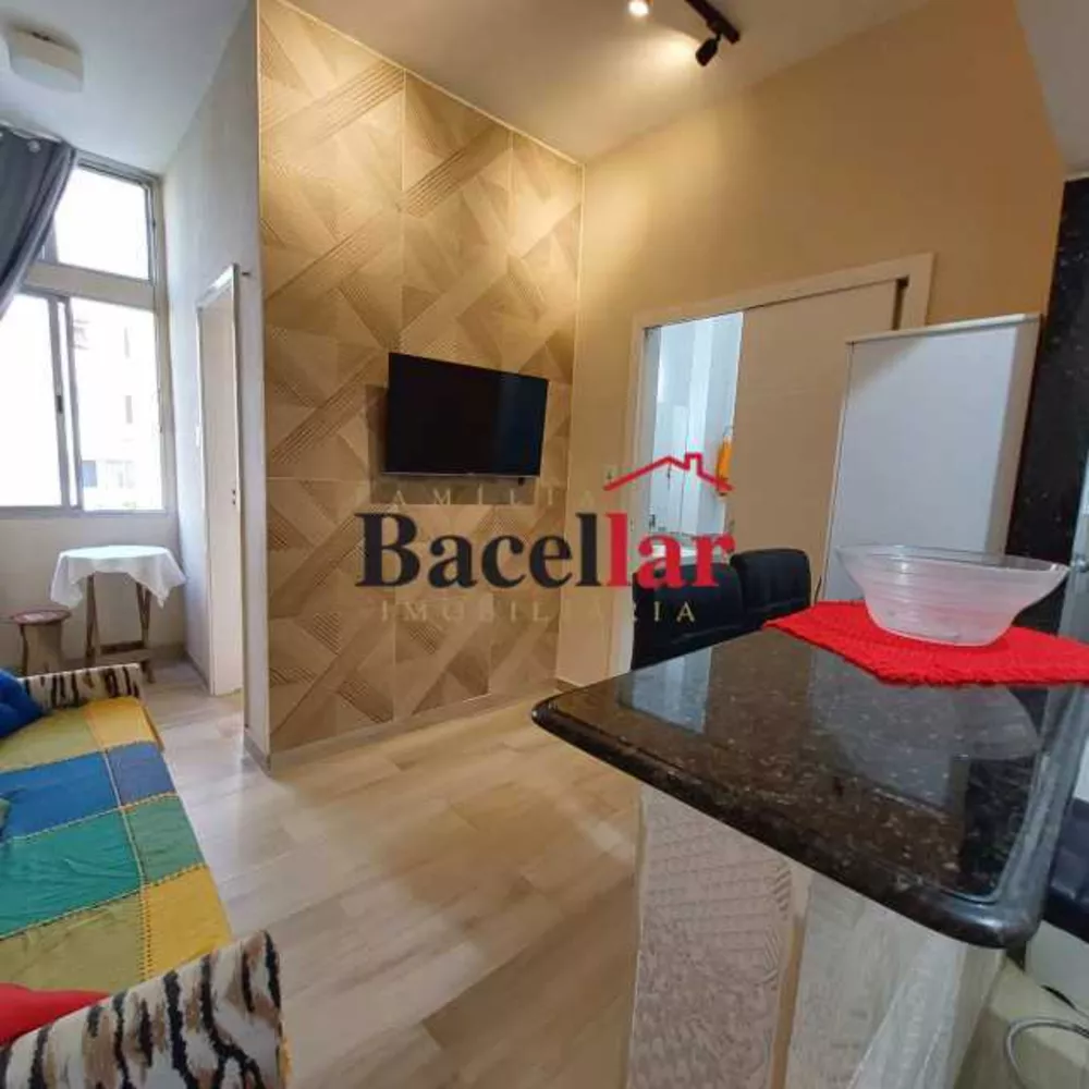 Apartamento, 1 quarto, 28 m² - Foto 2