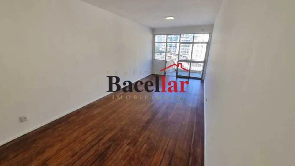 Apartamento, 3 quartos, 112 m² - Foto 2