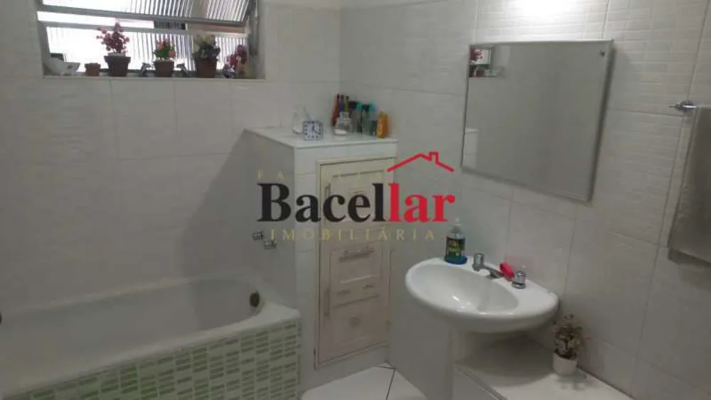 Apartamento, 3 quartos, 130 m² - Foto 8