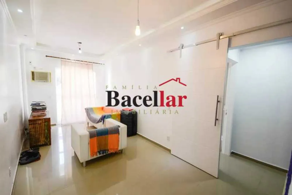 Apartamento, 1 quarto, 60 m² - Foto 1