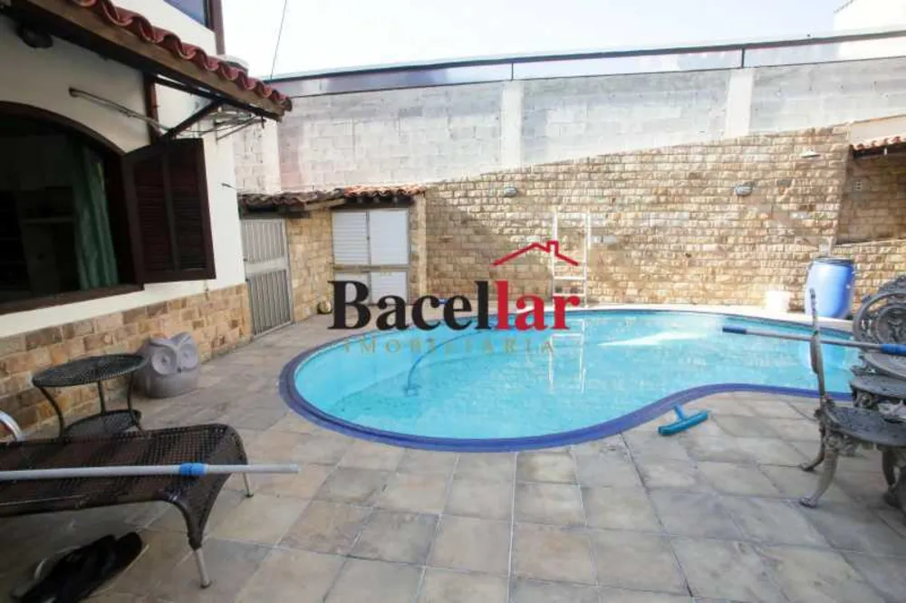 Casa, 4 quartos, 219 m² - Foto 3