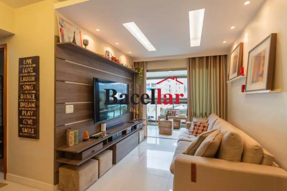 Apartamento, 3 quartos, 80 m² - Foto 2