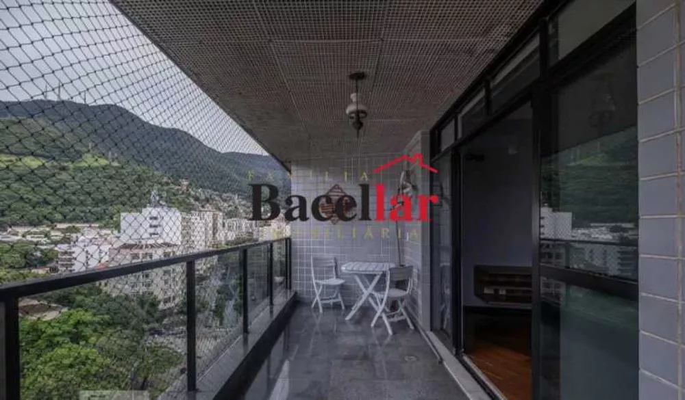 Apartamento, 3 quartos, 120 m² - Foto 1