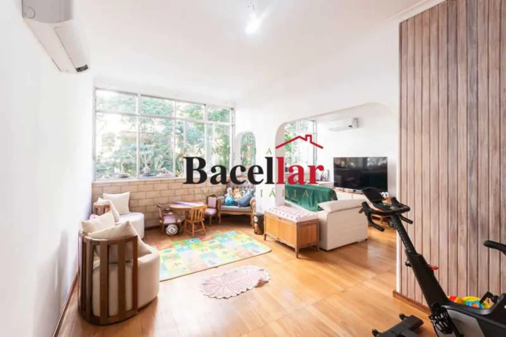 Apartamento, 5 quartos, 160 m² - Foto 1