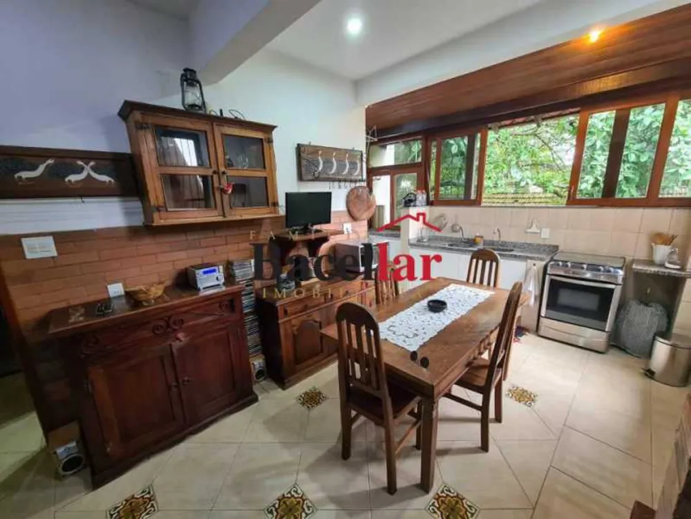 Casa, 4 quartos, 237 m² - Foto 18
