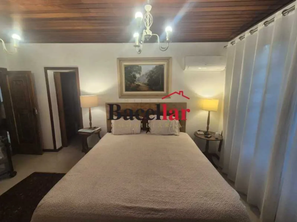 Casa, 4 quartos, 237 m² - Foto 17