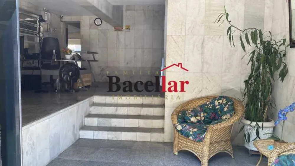 Apartamento, 3 quartos, 80 m² - Foto 2