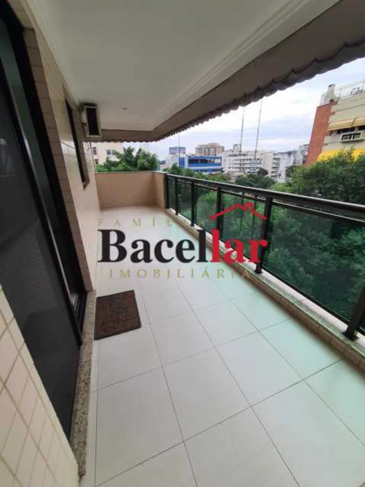 Cobertura, 4 quartos, 225 m² - Foto 1
