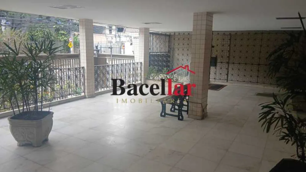 Apartamento, 2 quartos, 68 m² - Foto 2