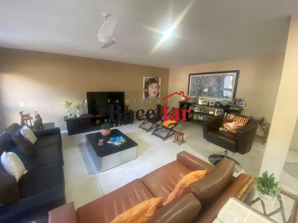 Casa, 4 quartos, 233 m² - Foto 9