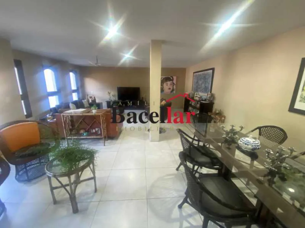 Casa, 4 quartos, 233 m² - Foto 19