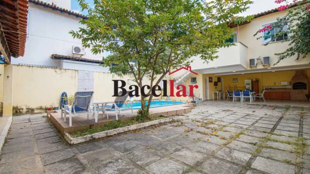 Casa, 7 quartos, 371 m² - Foto 1