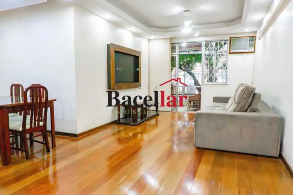 Apartamento, 3 quartos, 130 m² - Foto 1