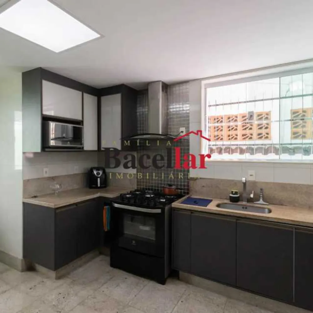 Casa, 4 quartos, 260 m² - Foto 20